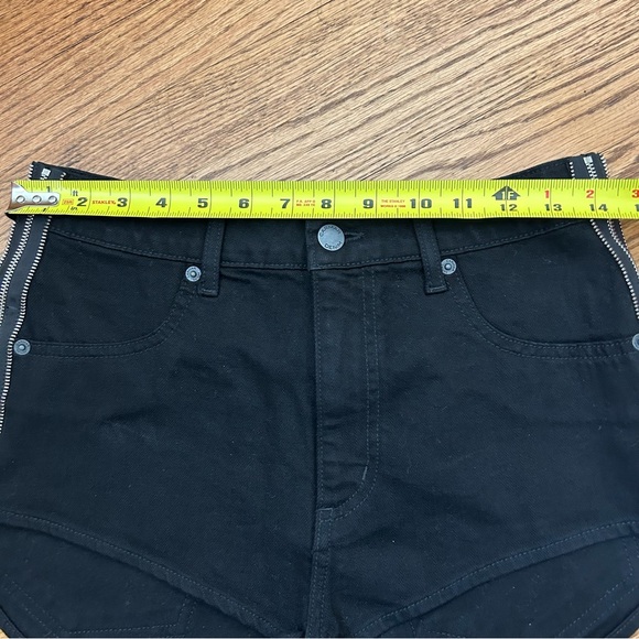 LF Camar | Aliena Side Zipper Denim Shorts Size 29 - Picture 10 of 12